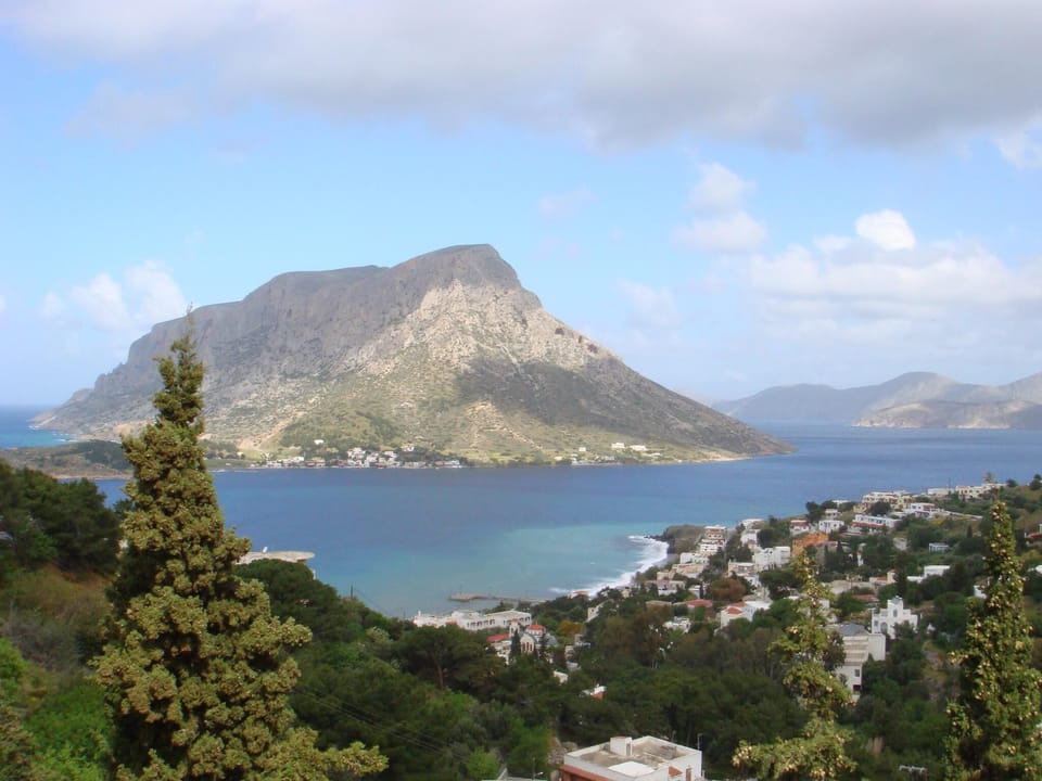 Τelendos island