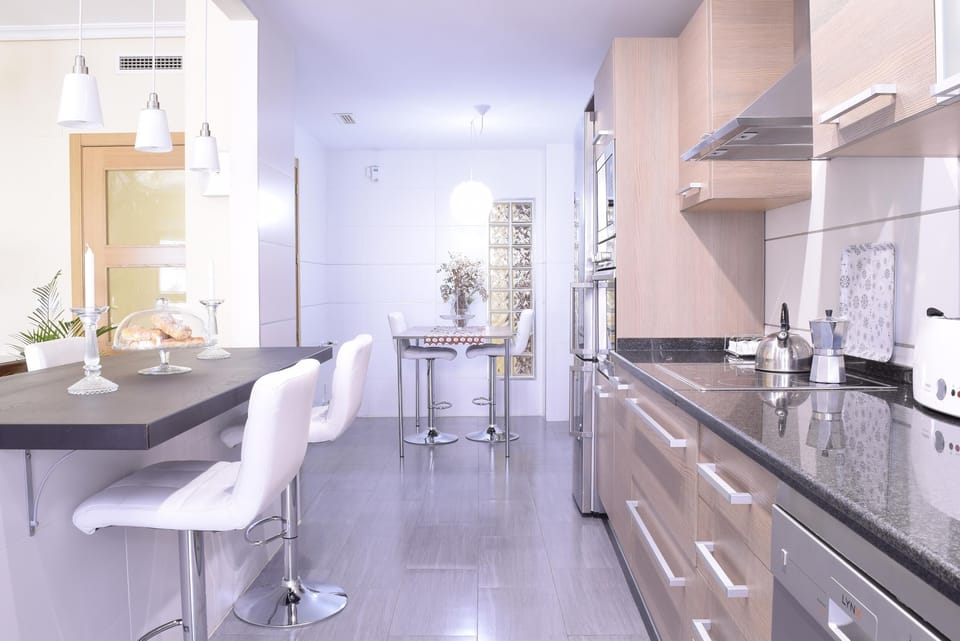 Fully equipped kitchen open concept
