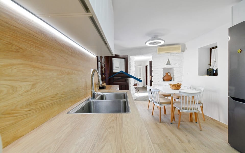 The newly renovated kitchen and breakfast area