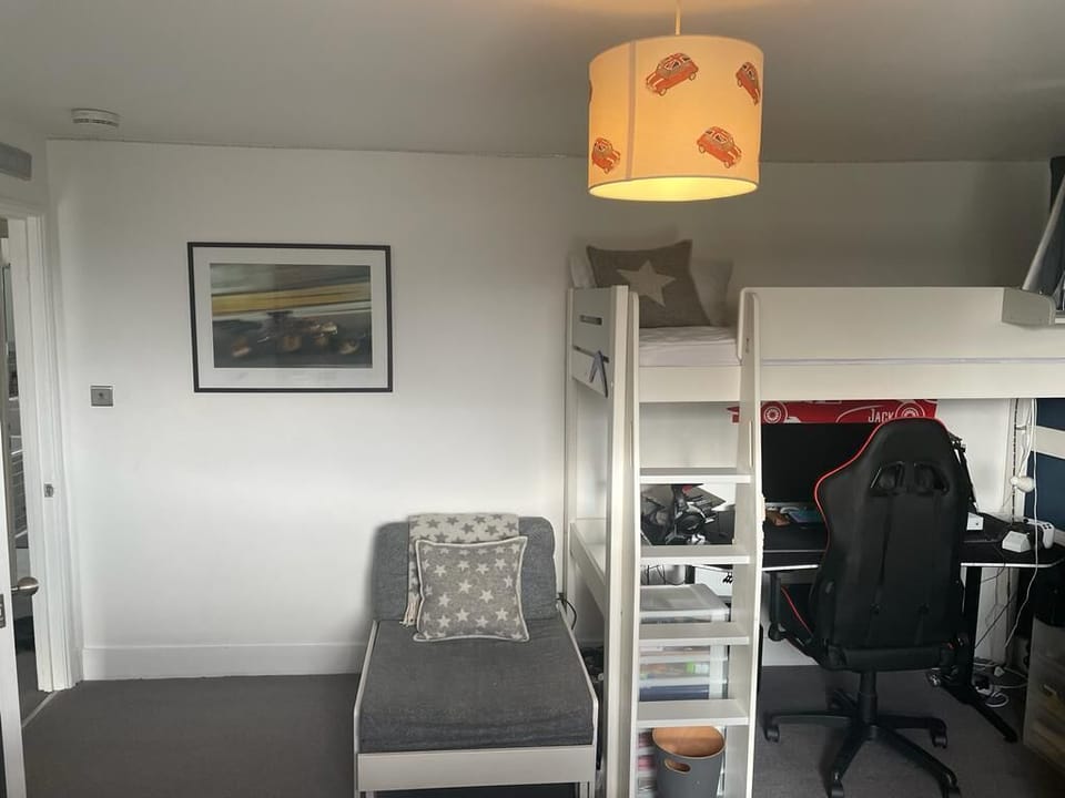 Bedroom 4 - High bunk bed over desk (for 1 child)
