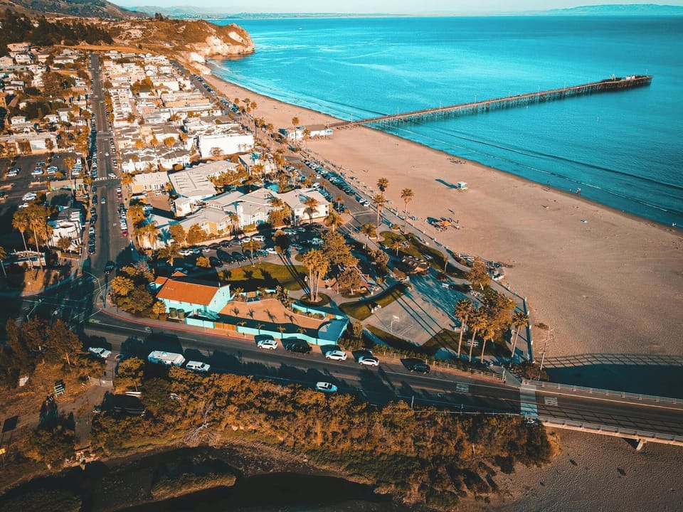 Short scenic drive to Avila Beach