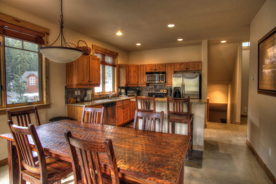 Dinning/Kitchen