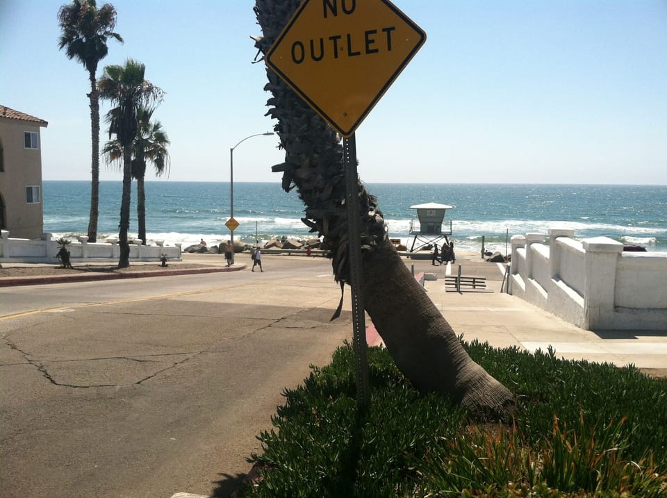 Beach access from Wisconsin Street 2 blocks south