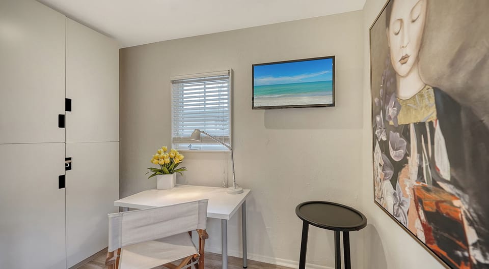 This bedr features a double bed, desk, TV and lots of natural light for comfort 