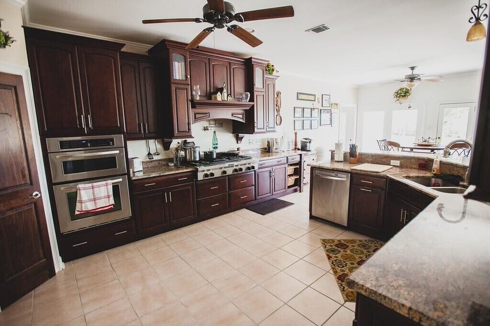 Chef's Dream Kitchen.  You bring the groceries we have the rest including spice