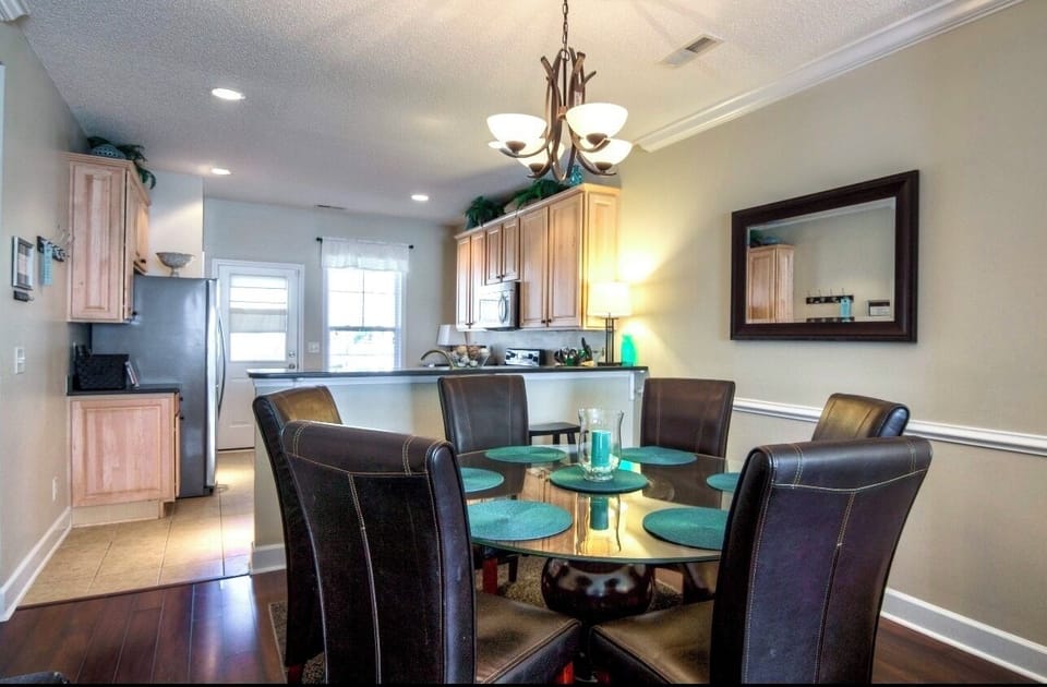 Dining room and counter bar stools *chairs have been updates to solid painted bk