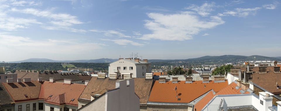 view of the mountains and Schönbrunn from the upper terrace