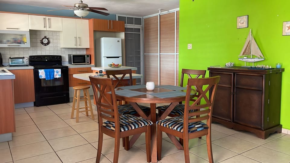 Kitchen/Dining Room/Laundry. 