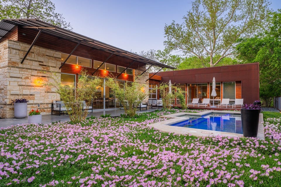 Welcome to The ART House! National Award Winner-Best of American Living.