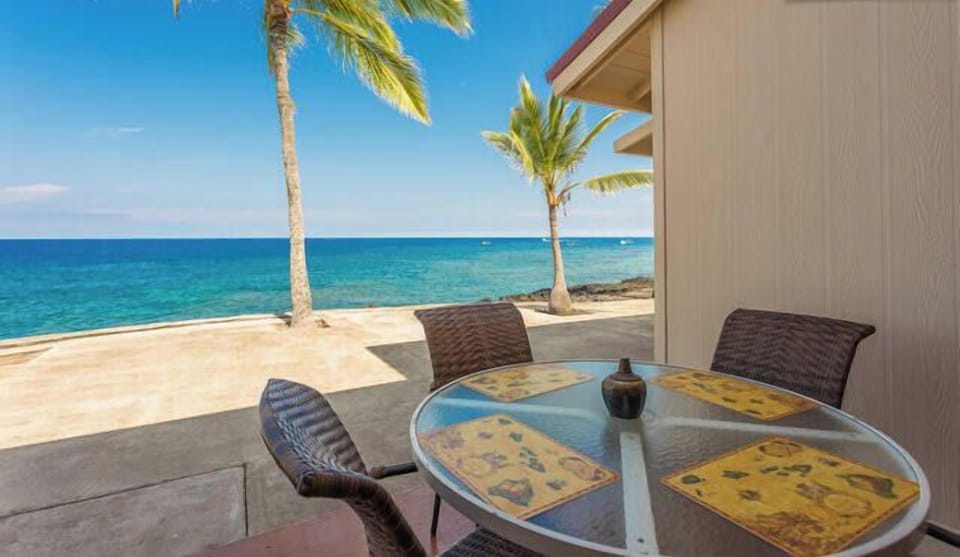 Lanai to enjoy a meal or cocktails outdoors while watching whales or the sunset.
