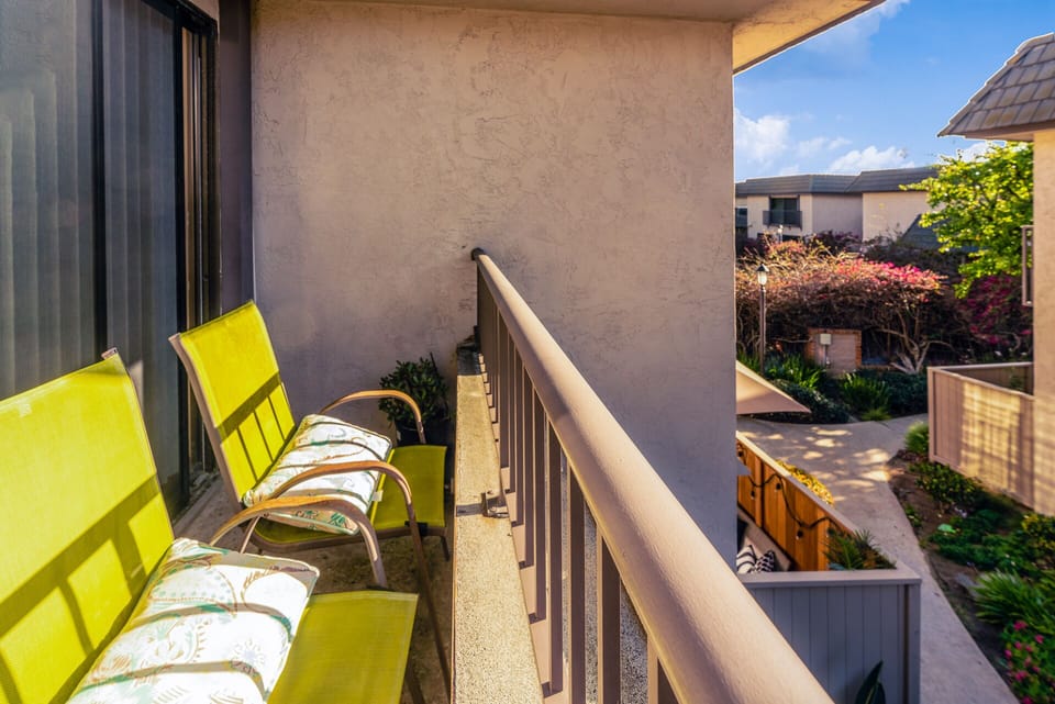 Master bedroom deck