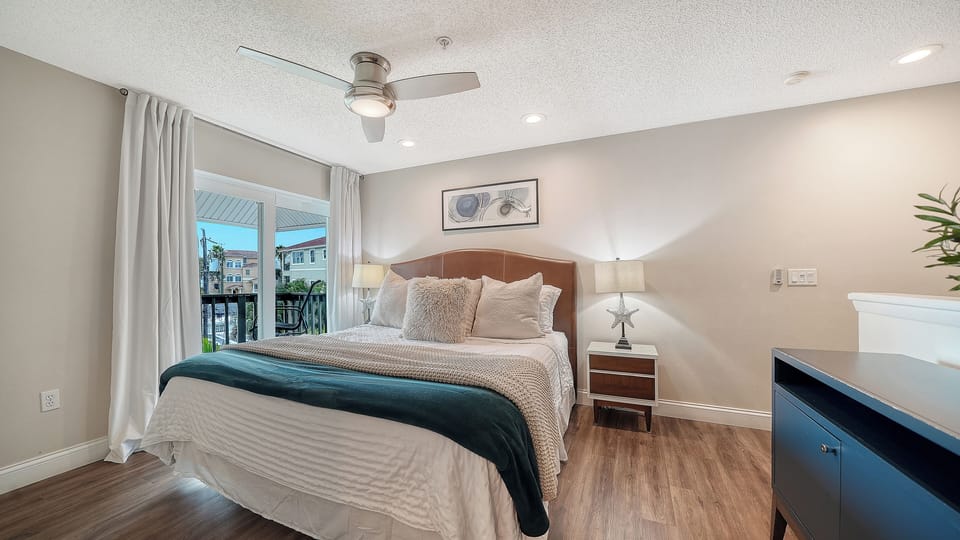 bedroom with a king bed