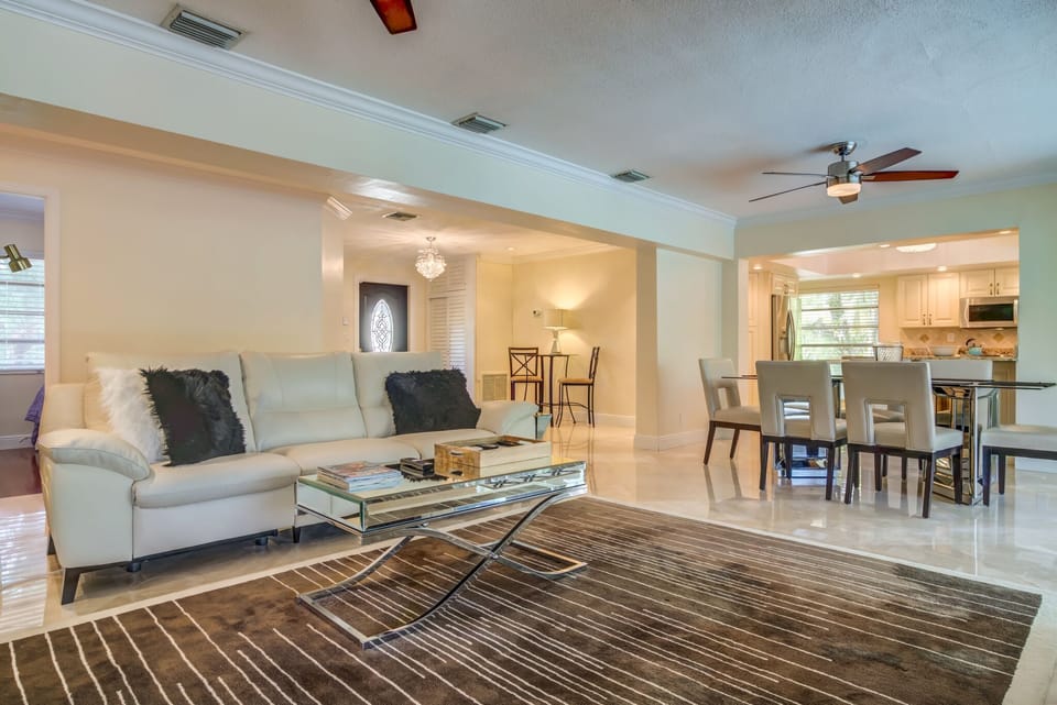 Light & bright living areas with marble floors throughout.