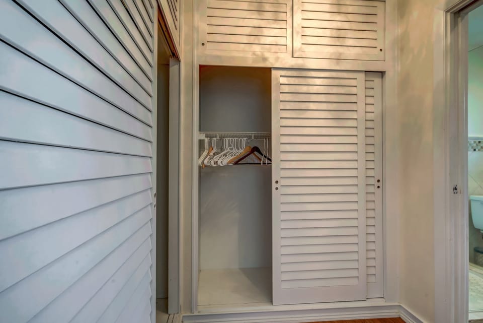 master bedroom's closet