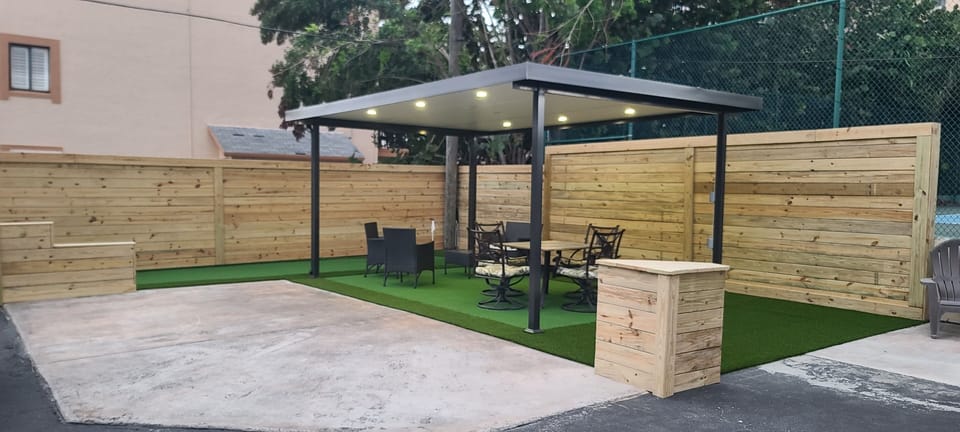 Hang out back with our 2 hole putting green and gazebo. 