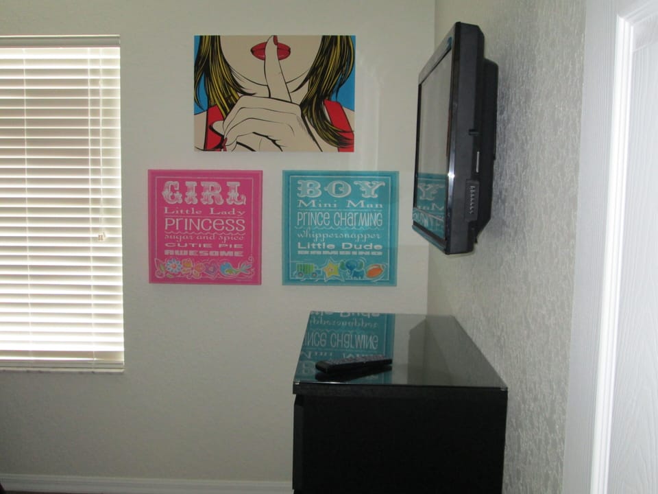 UPPER KID'S ROOM