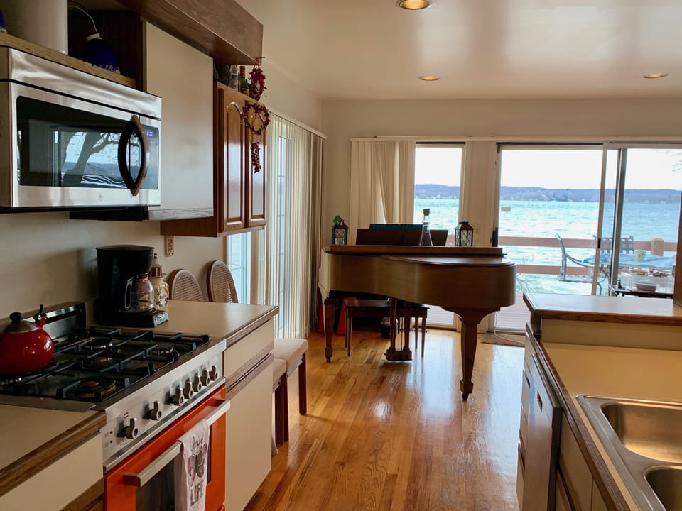 Play@Lake. Tuned 1x a year.   If U want 2 use the piano, its $125 4 addle tuning