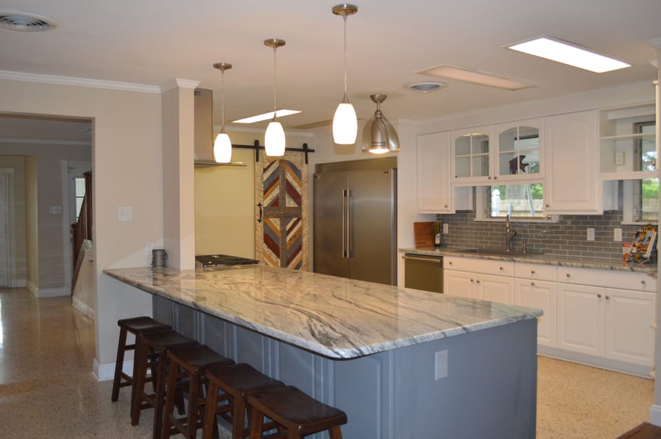 Kitchen Island, Barn Door, Double Refrigerator/Freezer