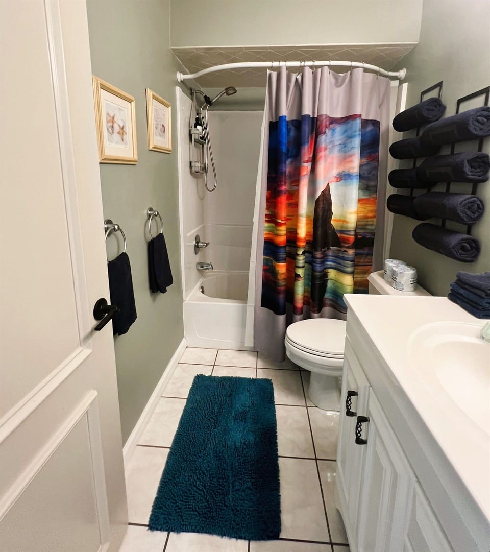 Primary Ensuite bath