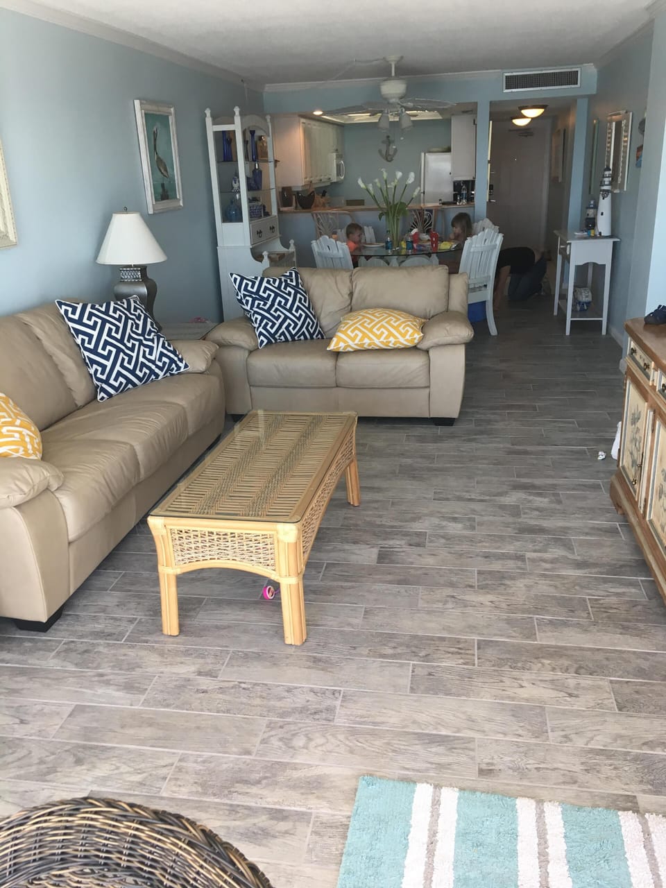 front room, with pull out couch ..
