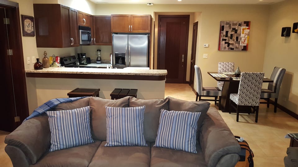 Kitchen and dining areas.