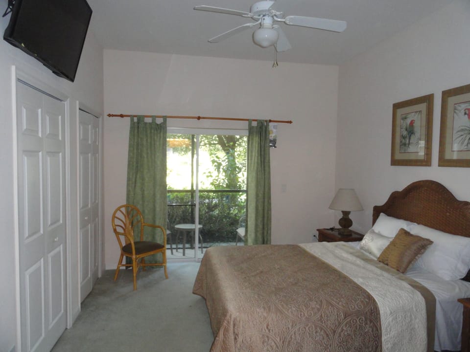 Master Bedroom w/ balcony, 46' flat screen tv