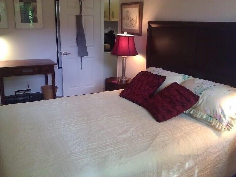 Queen bed and desk