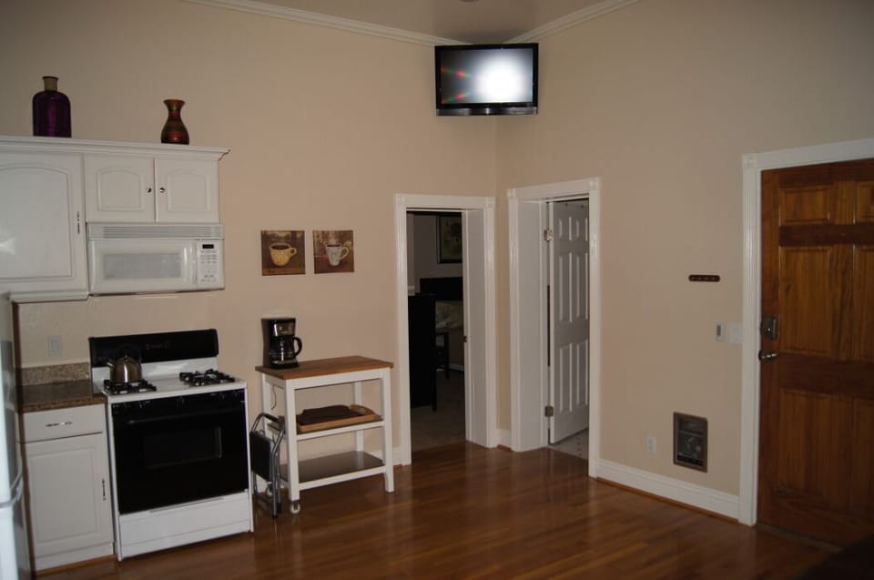 Enjoy Cable TV and Streaming While Relaxing in the Living Room.