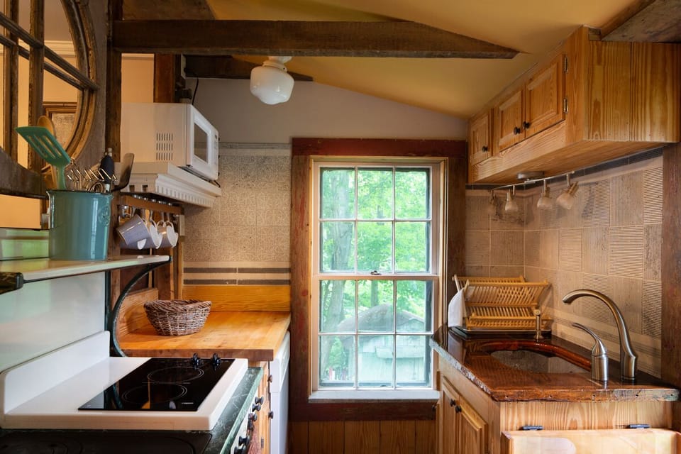 Main floor kitchen
