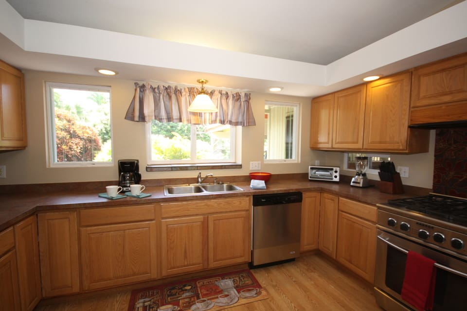 Fully equipped kitchen