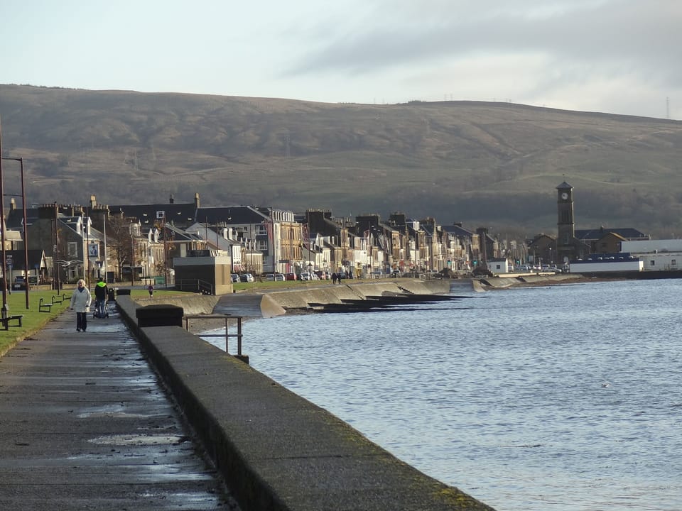 Helensburgh looking East