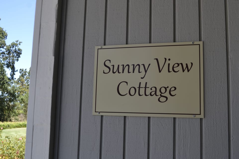 Sunny View Cottage