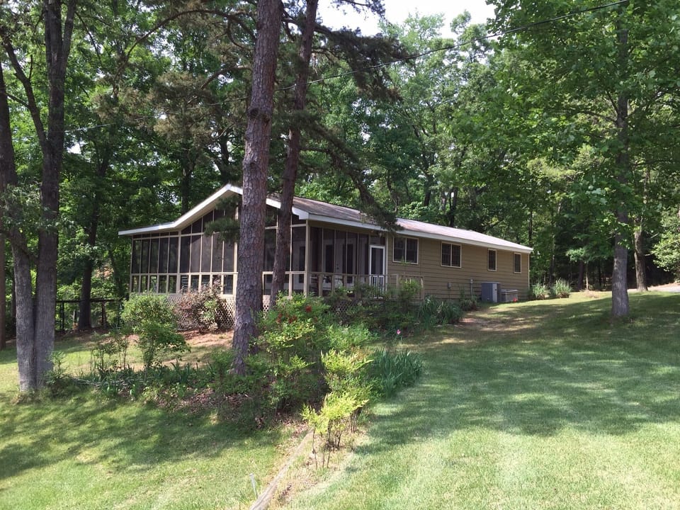 Mom's Cabin,  Lake Wylie, NC