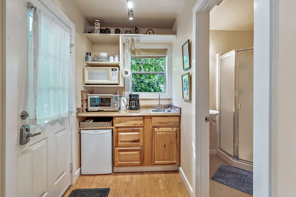 Kitchenette