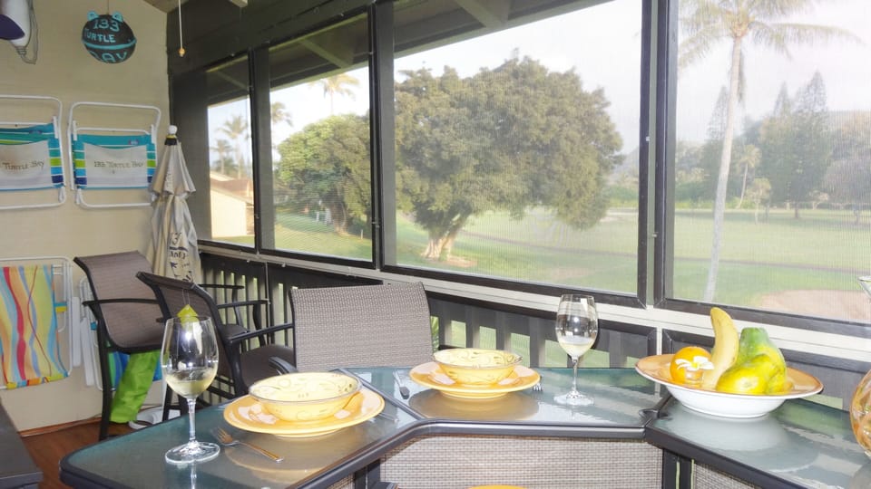 Bar Height Dining Tables on Lanai View of 3rd Fairway Fazio Course