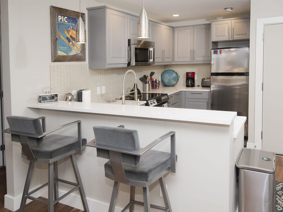 Counter Seating