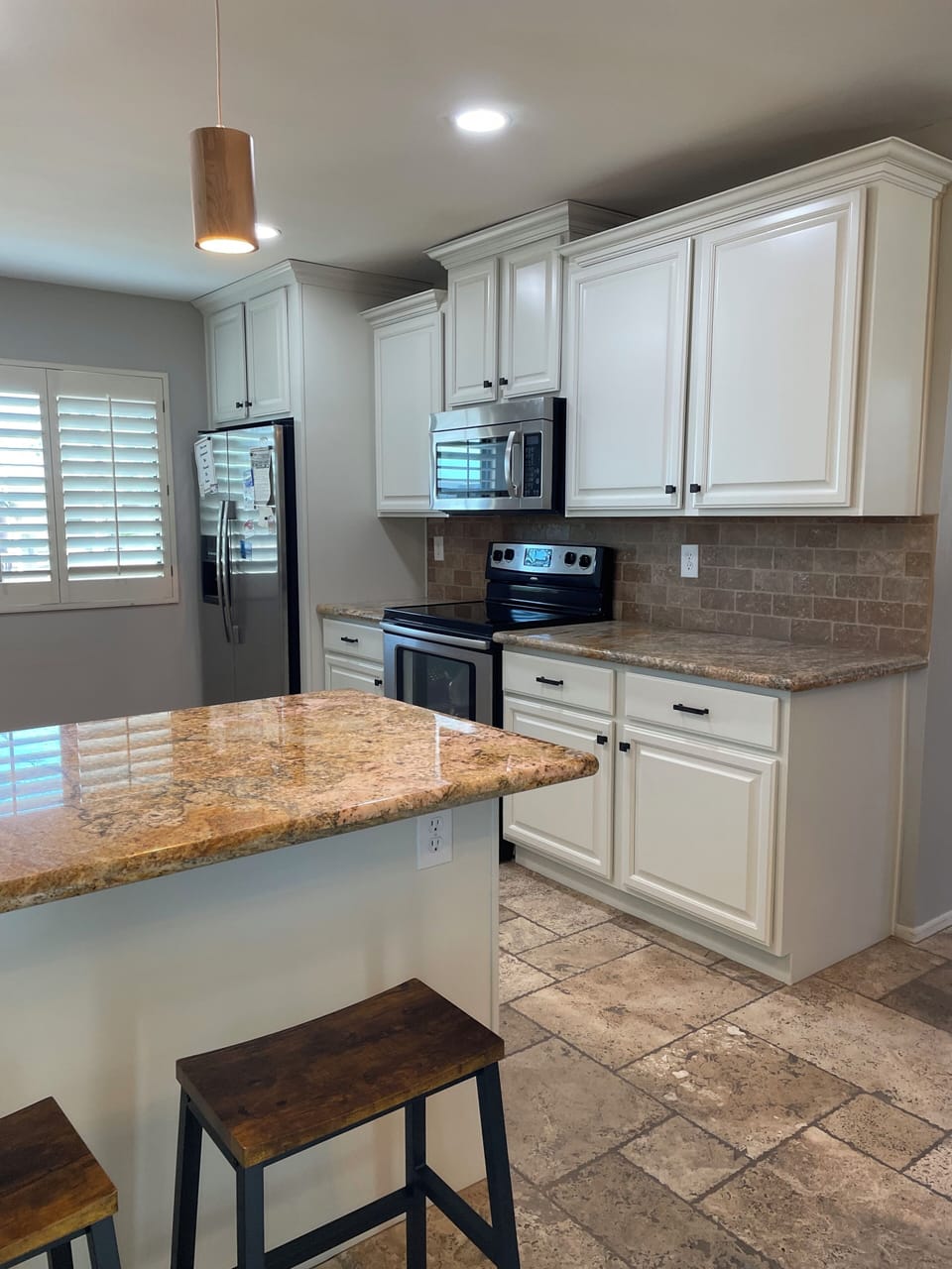Open Kitchen Design-Plenty of Room