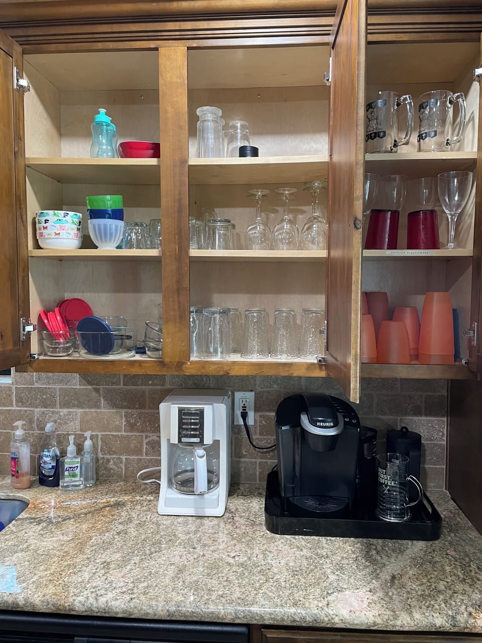 Plenty of Plasticware for Outdoors