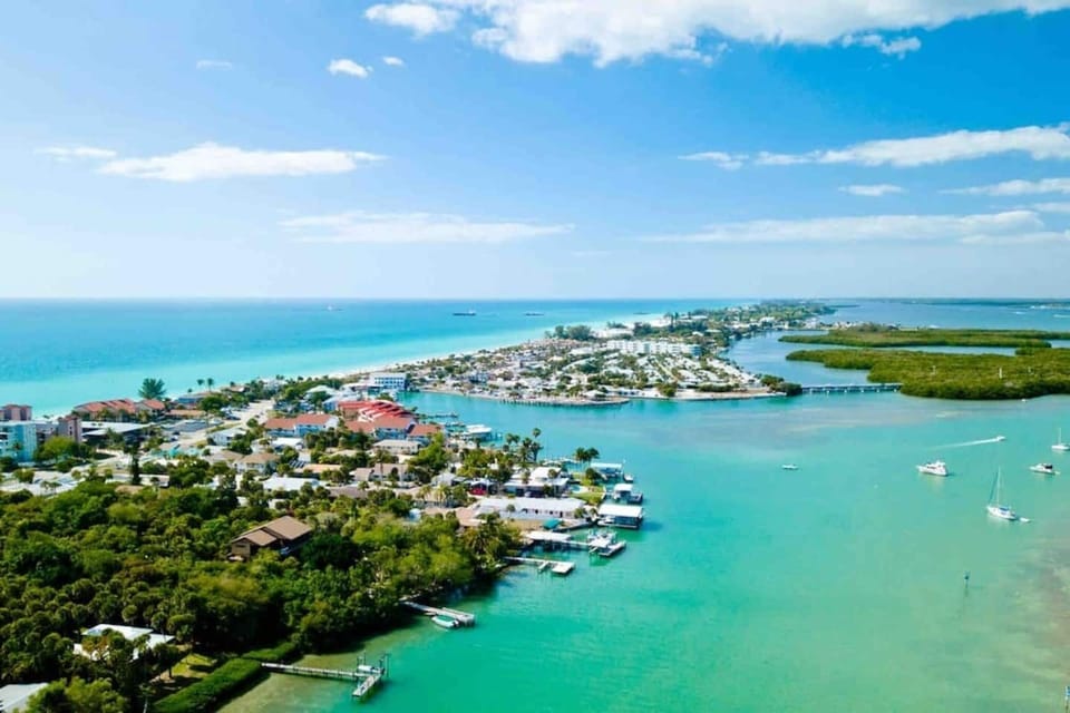 Manasota key is a best-kept secret in unique vacation destinations - shhhhhh....