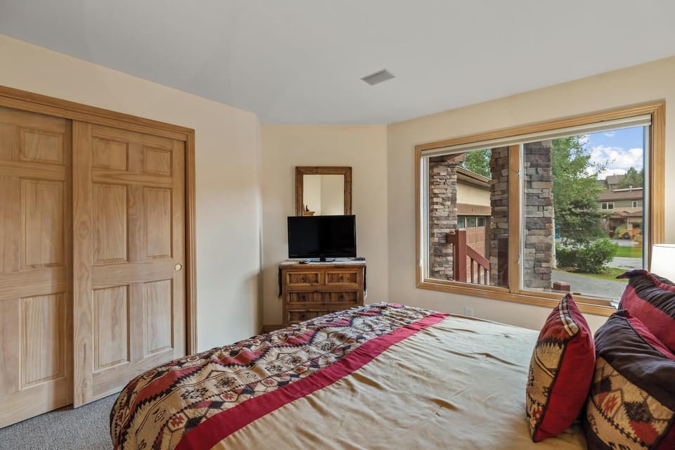 Spare Bedroom