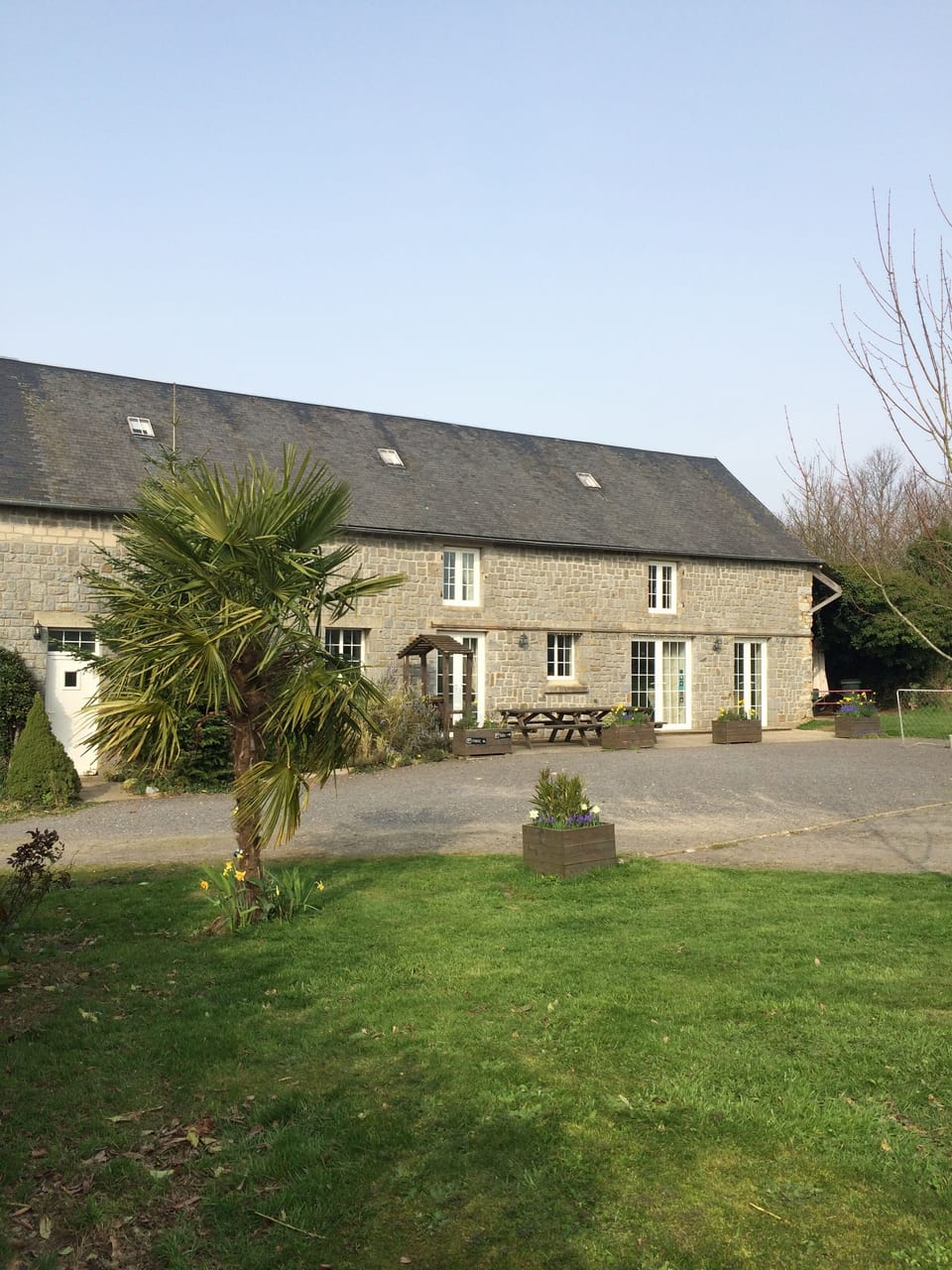 Gite: right of picture adjoining cottage on left of picture offering extra space