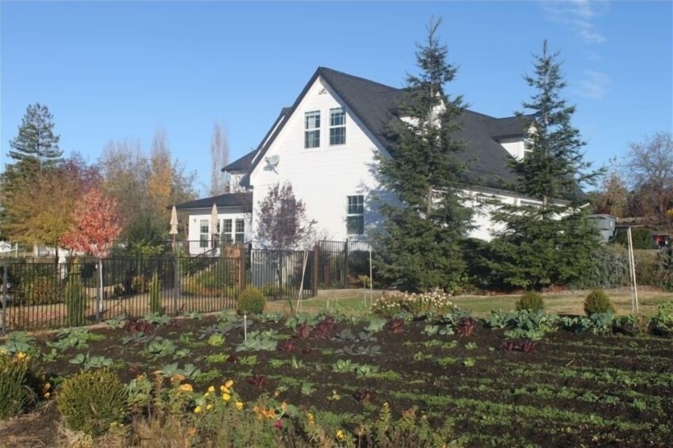 The Winter Garden and the Carriage Loft
