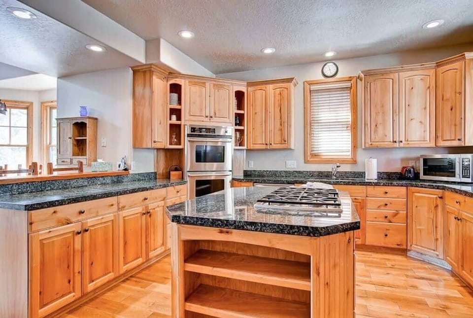 Open Kitchen to Den