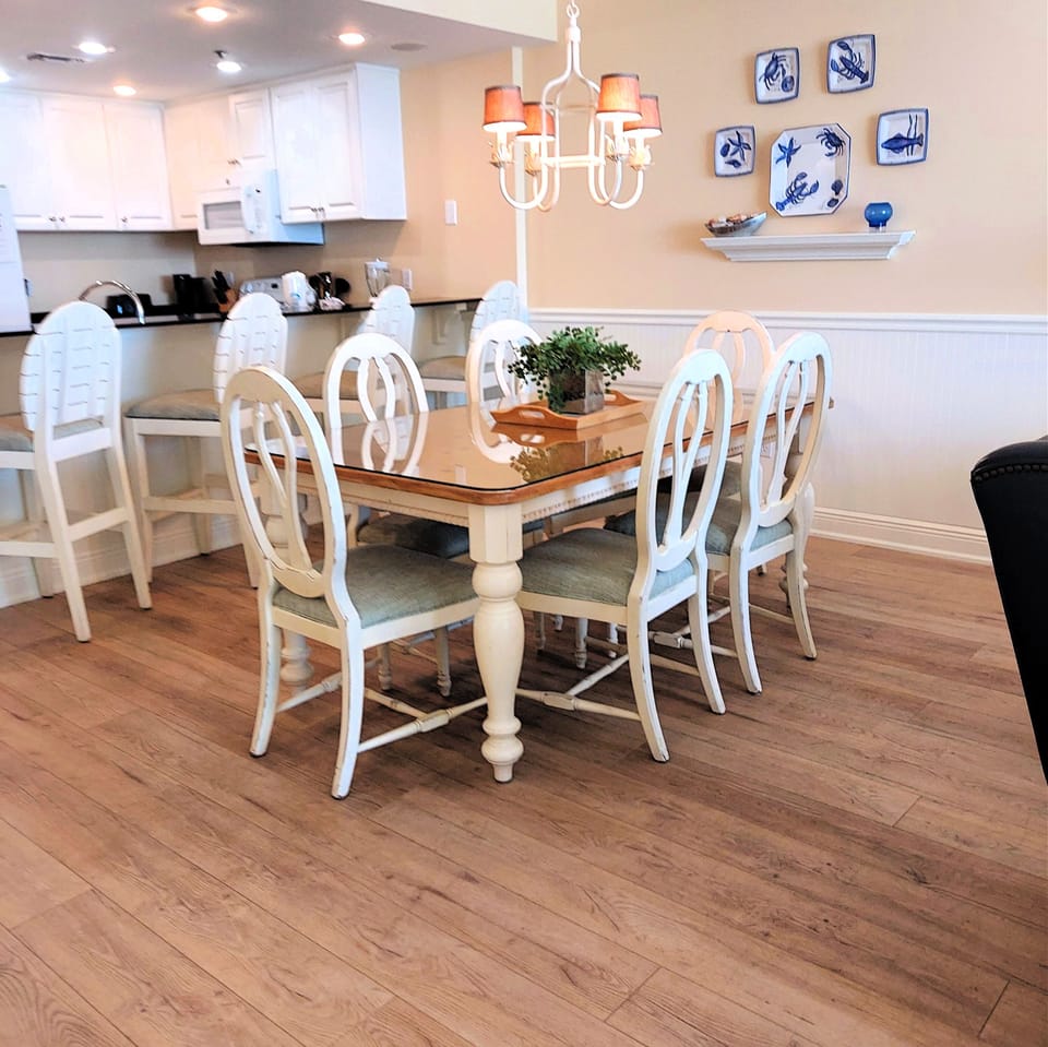 Great Dining Room!