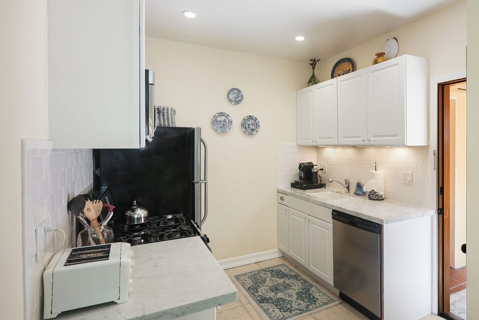 Thoughtfully appointed kitchen with all culinary essentials.