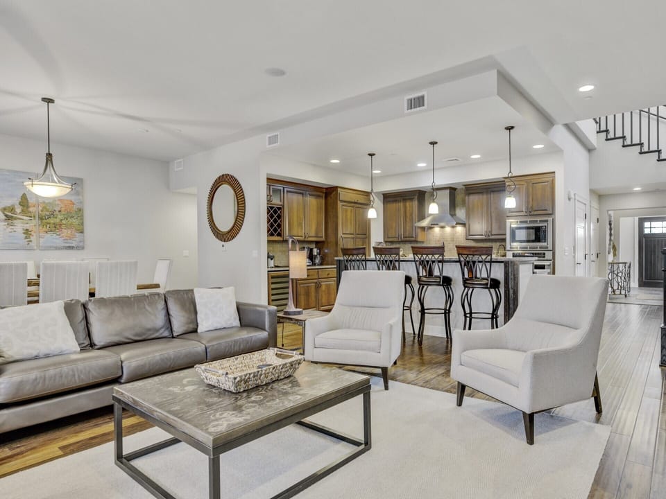 Townhome 508- Living Room