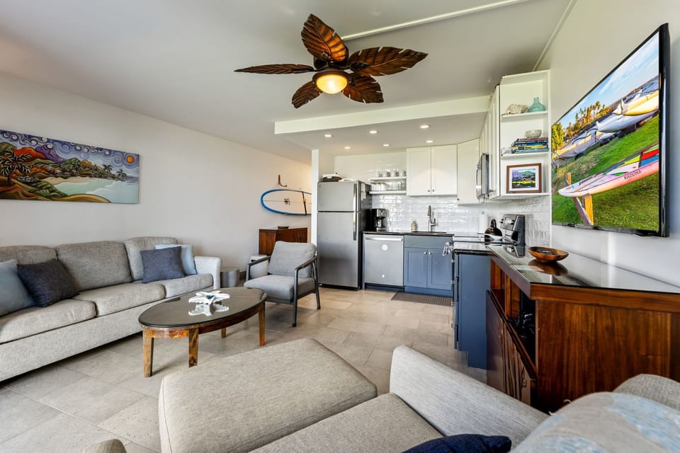 There are overhead fans and AC in the main room and the bedroom. 