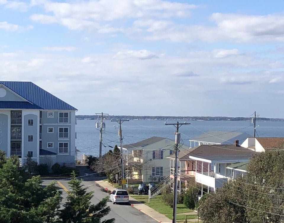 Closer Bay view from Queen bedroom 3rd floor Balcony. 