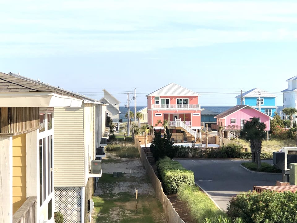 Master balcony view of gulf.