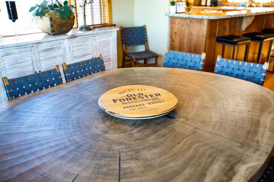 Oversized round table for active conversations and fun.